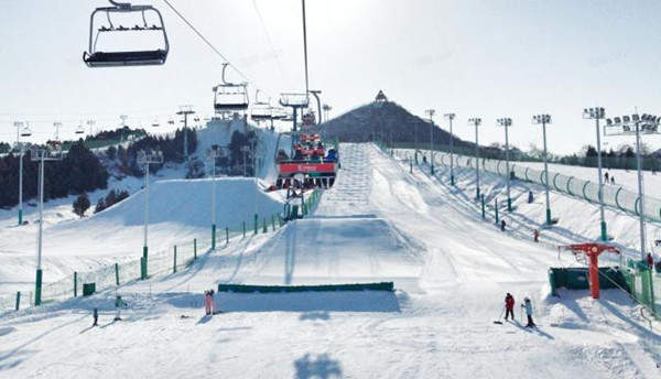 北京南山滑雪场实拍